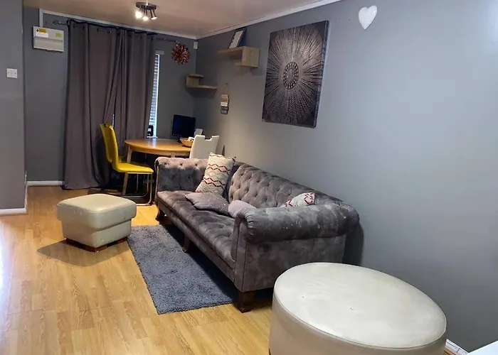Entire 1 Bedroom City House